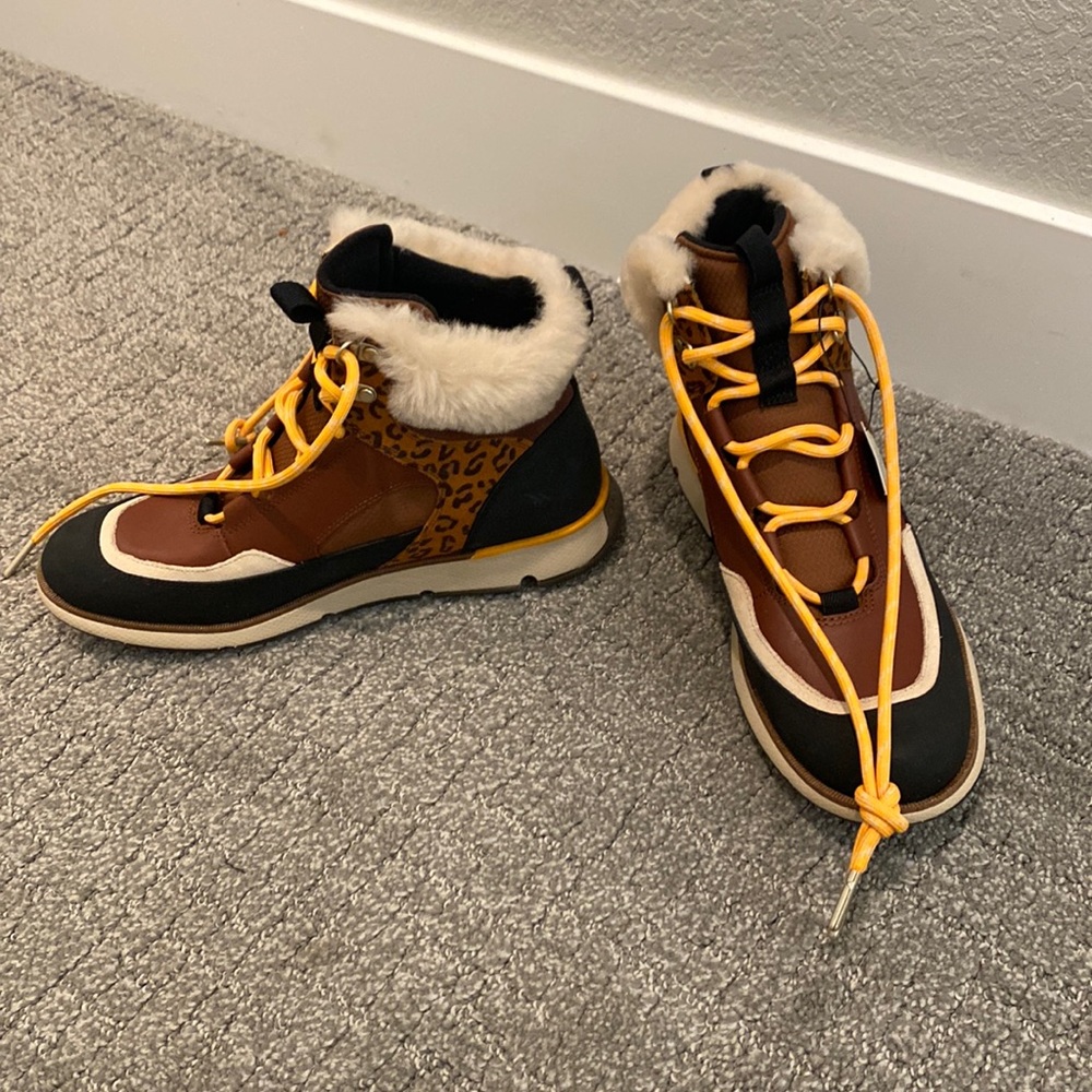 Cole Haan 4 .Zerogrand Leather Hiker - Waterproof Winter Booties